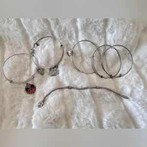 listing-status-banner